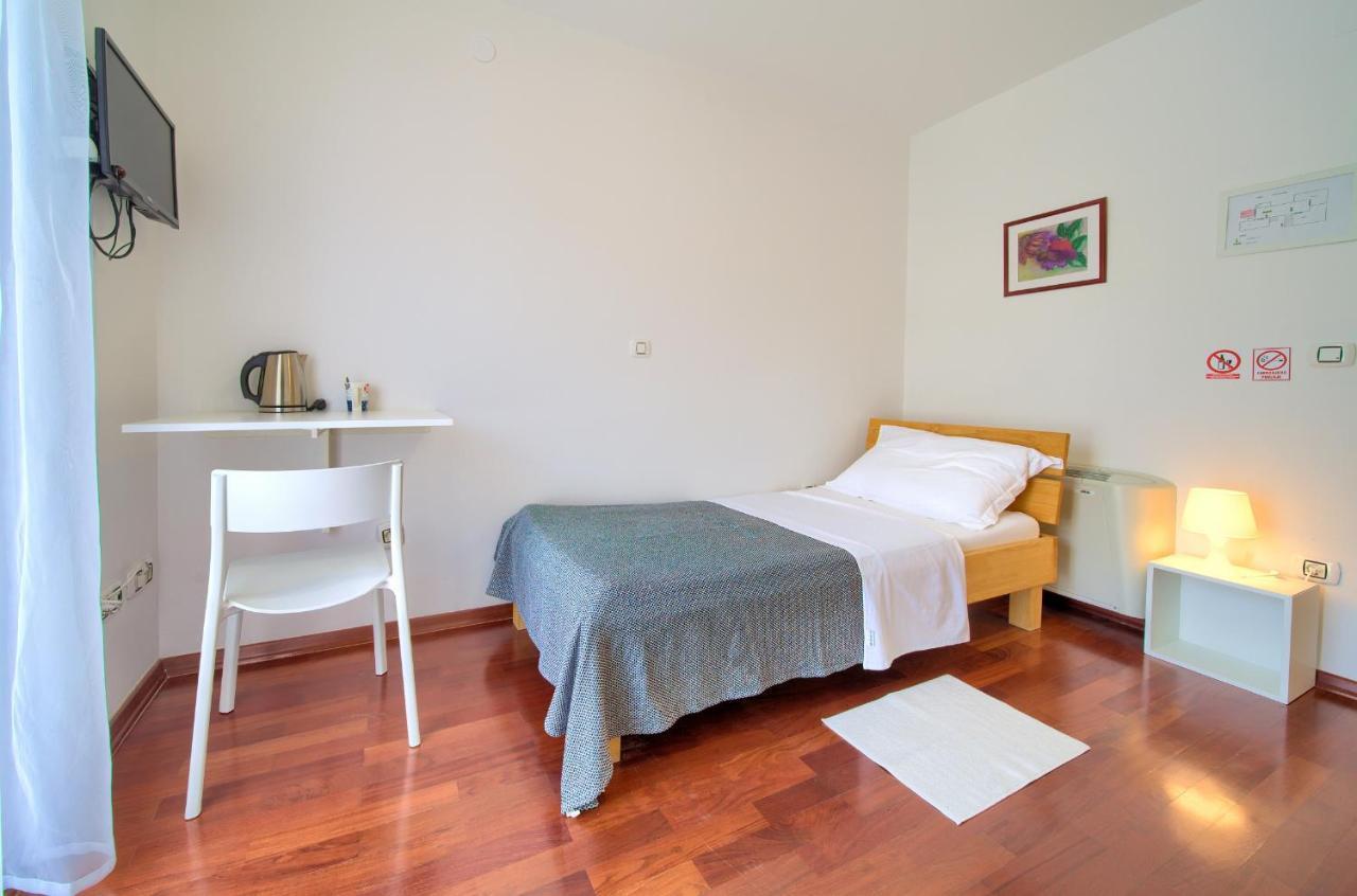 Bed&Breakfast Lucija Bed & Breakfast Punat Exterior foto